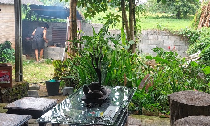 Tomohon Bed & Breakfast | Chrisma Bed and Breakfast