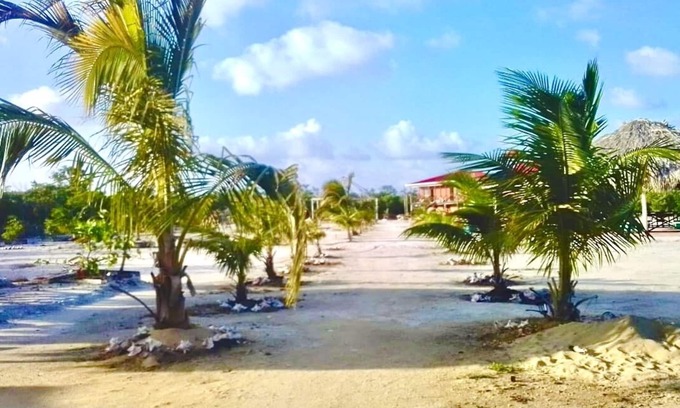 Glovers Reef Atoll House | Cindiri Beach Belize Private Island