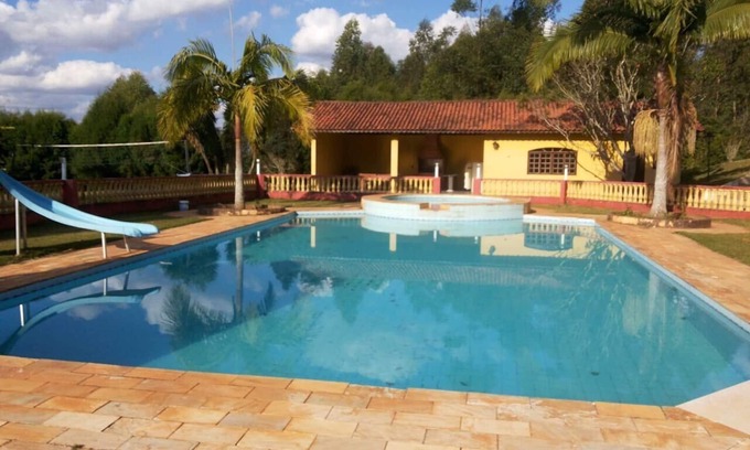 Ibiuna Cottage | CINEMATOGRAPHIC SITE IN IBIÚNA - special package for the May 1st holiday!