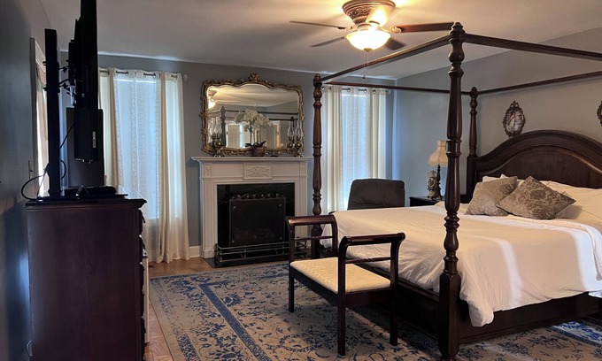 Ashland House | Circa 1891 Historic Governors Inn now available for private stays or events