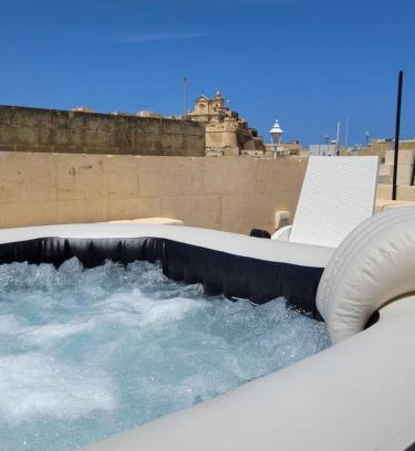 Victoria House | Citadella X Casa Jorge
