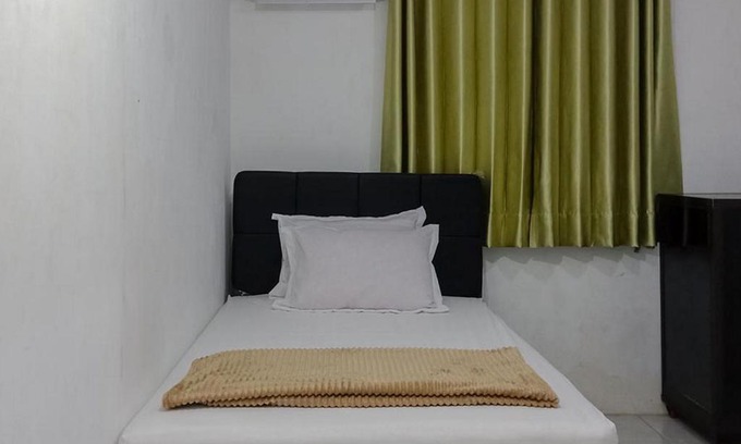 Tulungagung Hotel | Citra Green House Syariah near Universitas Tulungagung