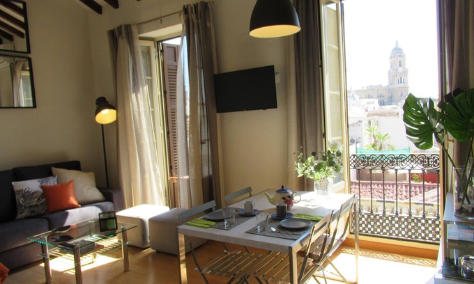 La Merced House | CITY CENTER CATHEDRAL VIEWS & FREE WIFI (6PAX)