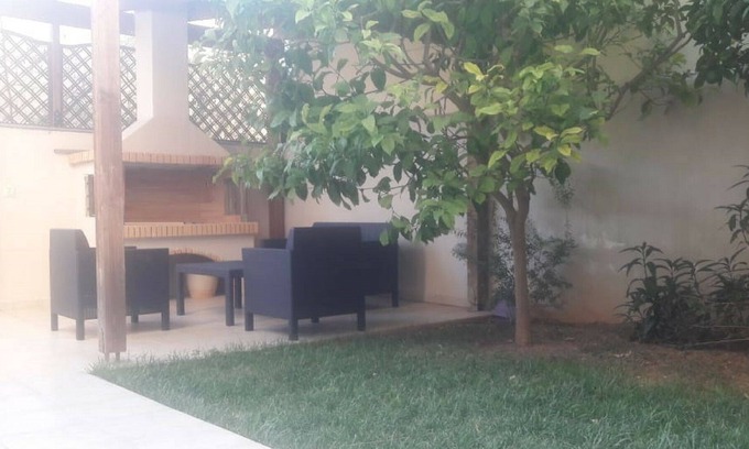 Elliniko-Argyroupoli Apartment | City Metro Station I