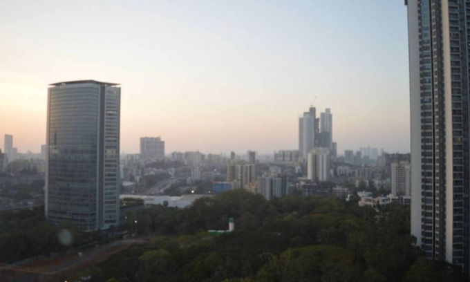 Malad East House | City View Premium in Esquire - Oberoi Garden City