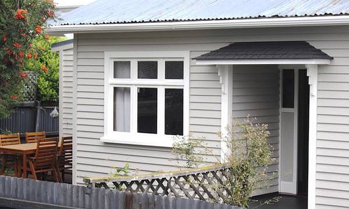 Addington Cottage | Clarence Cottage- Private and Central