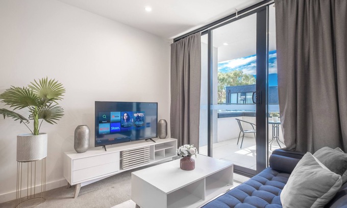 Clayton Apartment | Clayton Beautiful 2BR1BA Apartment Near Monash Parking