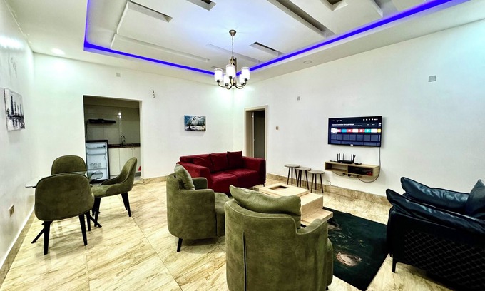 Utako Apartment | CLEAN 1 BEDROOM FLAT +WiFi, KITCHEN & 24Hrs LIGHT with AC.