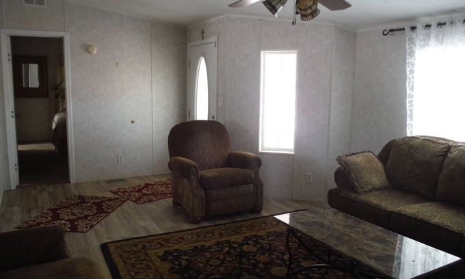 Apache Junction House | Clean, quiet 3-bedroom home in Apache Junction, Az