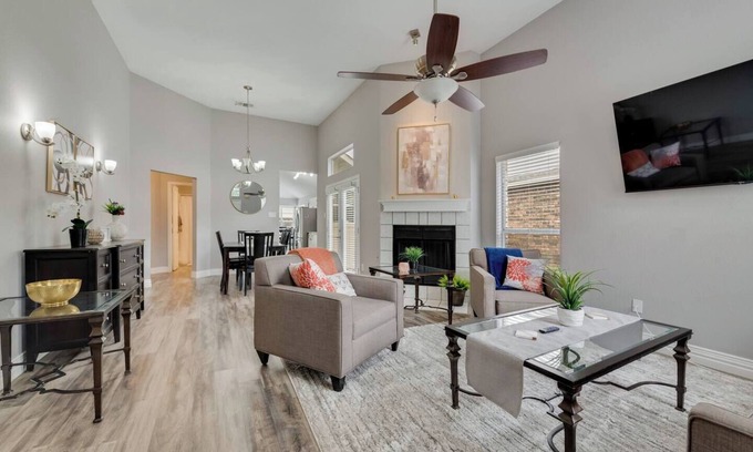 Coppell House | Clean, Updated, Comfortable, and Quiet Space!