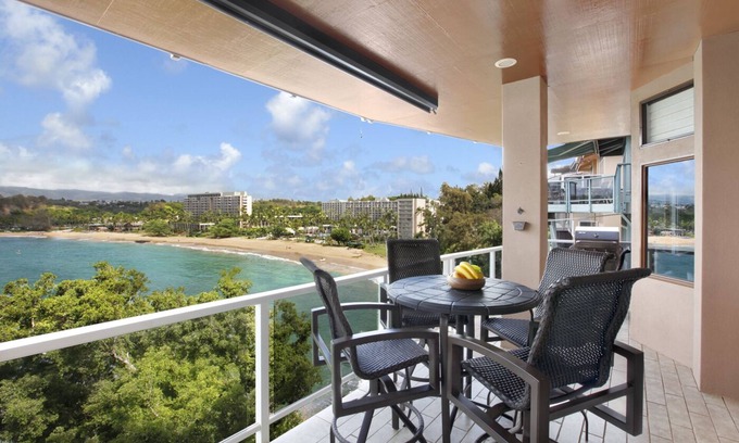 Lihue House | Cliffside Kalapaki Bay 2 Bedroom With A/C Amazing Sunsets in Lihue Kauai