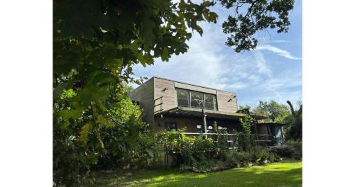 Broom Cabin | Clophill Eco Lodges