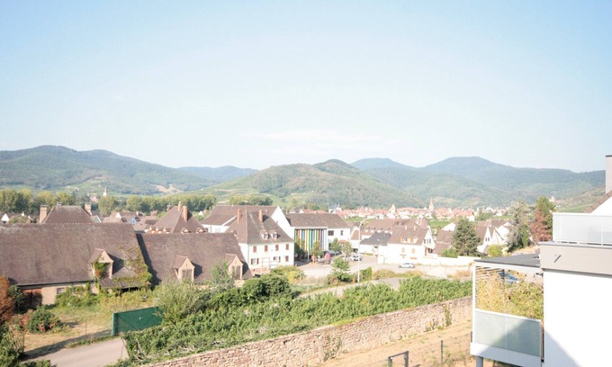 Sigolsheim Apartment | Clos des Clarisses *, Appart. 2 to 4 people in Kaysersberg Vignoble - 1 bedroom, terrace, parking