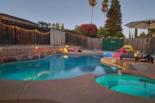 Citrus Heights House | close 2 SAC 4BR/2BA Home w AC/Pool/Jaccuzi/Game Rm