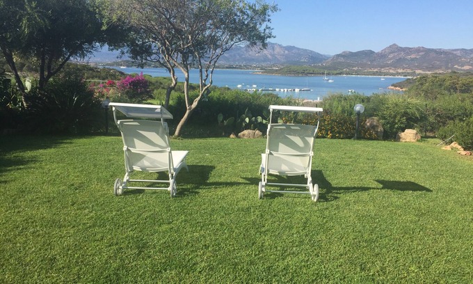 San Teodoro Villa | Close to beautiful white beaches with crystal clear waters within walking distance