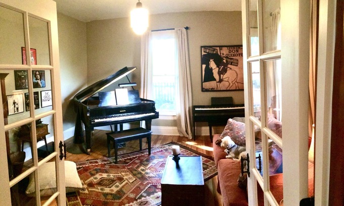 South French Broad House | Close to Downtown & Arts District —Sept/Oct Monthly Specials