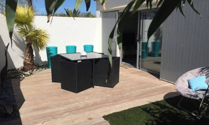 Saint-Pierre-d'Oleron Cottage | CLOSE TO THE BEACH, IN A RURAL SETTING