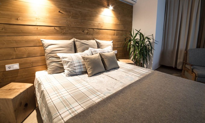 Sunny Beach Apartment | Close To The Beach - Perfect For Couples & Families