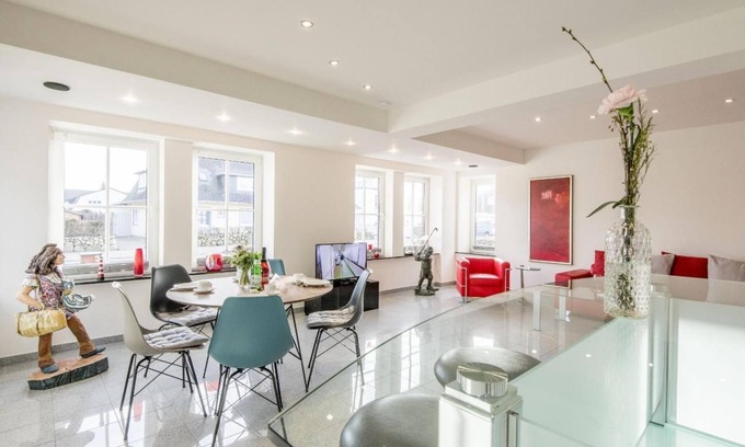 Westerland Apartment | Close to the beach. Quiet. Modern. - Art your Life - House Bundiswung