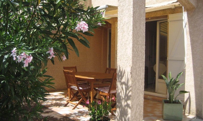 Perols Villa | Close to the beach, villa for 6 with air-conditioning, 3 bedrooms