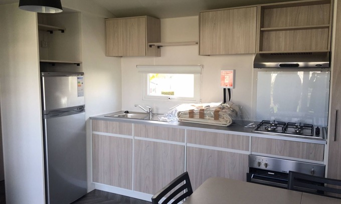 Litteau House | Cmping village 4 * Domaine du Litteau New mobile home Samba 6/8 people
