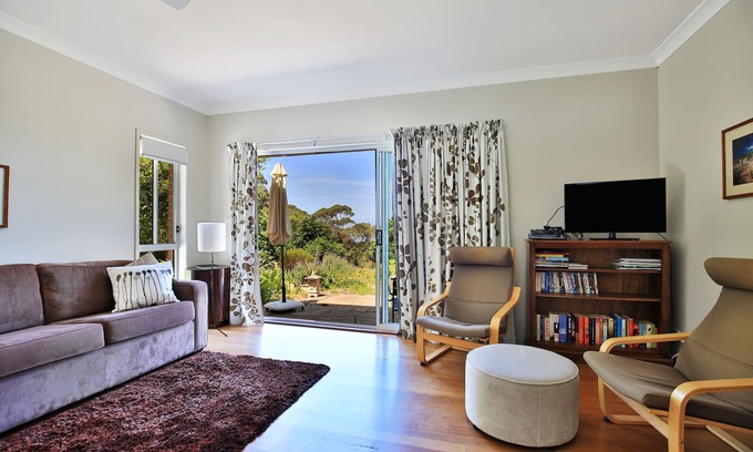 Coledale Apartment | Coalface - Privacy, Views, Gardens