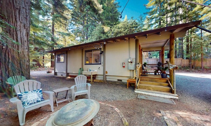 Gualala House | Coastal Cabin