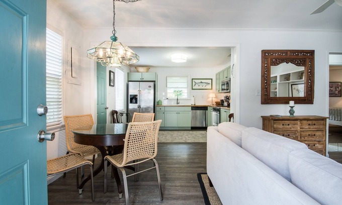 Old Village House | Coastal Cottage on Shem Creek - near Sullivan's Island and Downtown