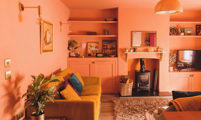 Margate Apartment | Coastal Getaway | Fireplace, Patio, Art & Beaches