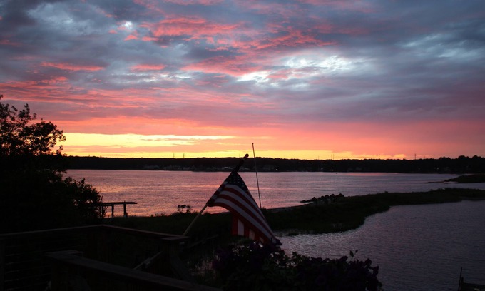 Waterford House | Coastal New England Waterfront Home, Harkness Park, Casinos