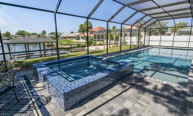 Palm Harbor House | Coastal Paradise Waterfront Pool Home | Dock | Palm Coast | Close To Beach