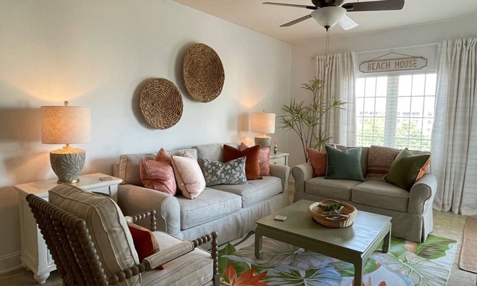 North Myrtle Beach Condo | Coastal Retreat - 2B/2B Sleeps 6 - 1 Block to Beach - Shagger's Dream!
