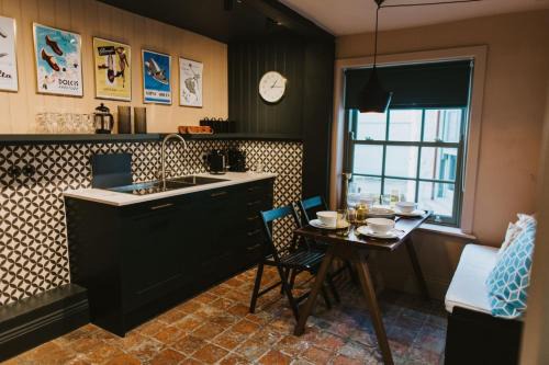 Brigg House | Cobblers Cottage Brigg