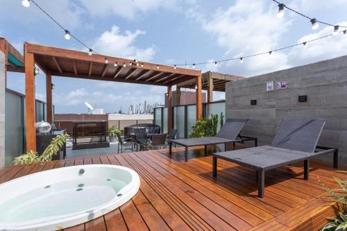 Tambau Apartment | Cobertura com jacuzzi a 130m da praia de Tambaú
