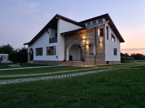 Baia de Fier House | Cocoșul de Munte