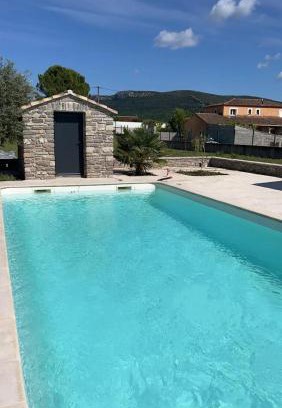 Moules-et-Baucels Apartment | Cocon aux portes des Cévennes avec piscine