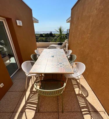Frontignan Apartment | Cocon d'Ingril Penthouse vue mer