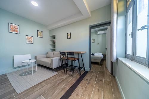 Aix-en-Provence Historic Centre Apartment | Cocon T2 dans le centre d'Aix