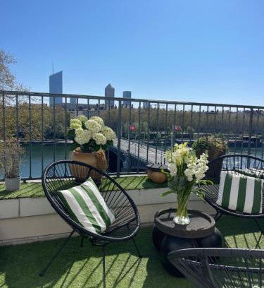 Les Cordeliers Apartment | Coeur de Lyon avec Terrasse et Jacuzzi
