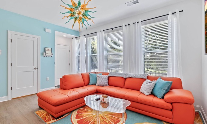 Wake Forest Condo | Coffee Bar| Walk to Downtown| 3 King Beds