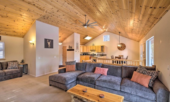 Cold Springs Cabin | Cold Springs Mountain Cabin: Hot Tub & Generator