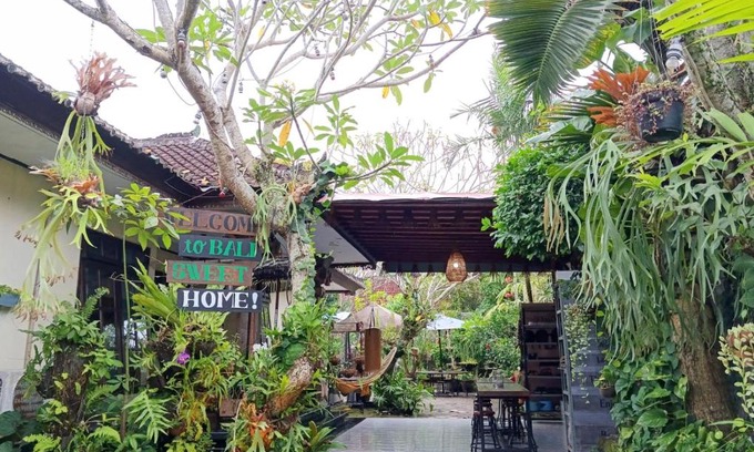 Delod Peken House | Coliving Bali SWEET HOME Kost Lengkap di Tabanan Kota