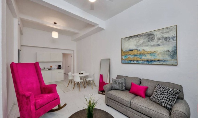 Puerta de Tierra Apartment | Colonial Charm in the Heart of San Juan