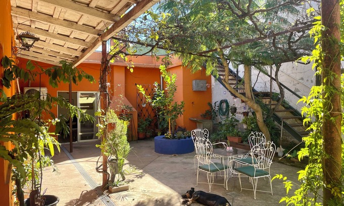 Fray Bentos House | Colonial house with dreamlike patio and ocean viewpoint