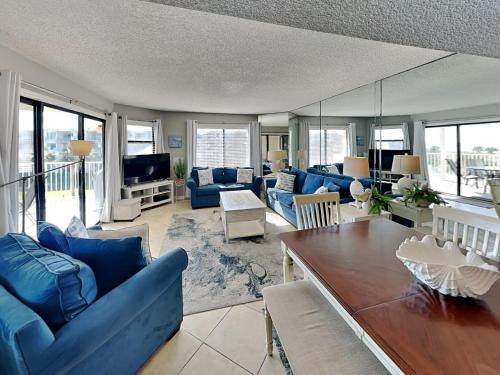 Butler Beach Apartment | Colony Reef 2310