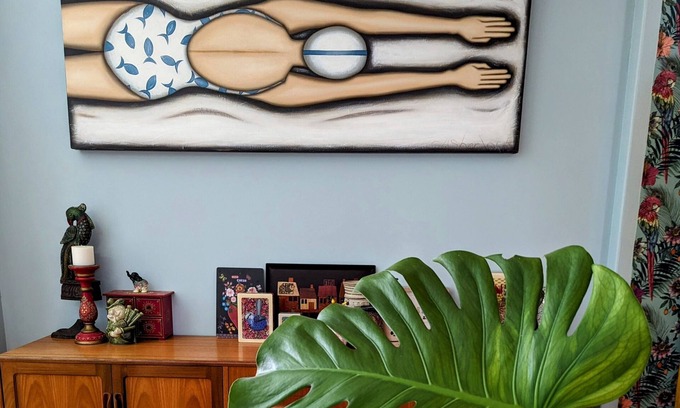 Fulham Gardens House | Colourful mid-century modern, 5 minutes from the beach and close to airport