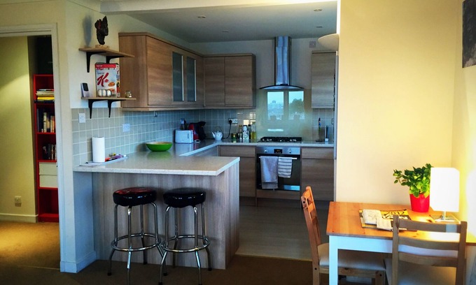 Westbourne Apartment | Come home to rest and relaxation after a busy London day!