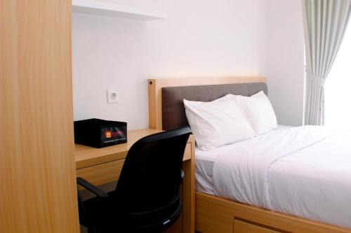 Cikarang Apartment | Comfort 1BR at Vasanta Innopark Apartment By Travelio