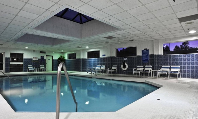 Altamont House | Comfort and convenience! Two Units Near Attraction, Pool and Hut Tub