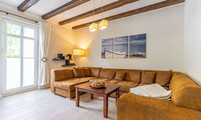 Glowe Apartment | Comfort apartment - Jasmund - NEW: Holiday home with fireplace, 2 bathrooms, 2 bedrooms - on the